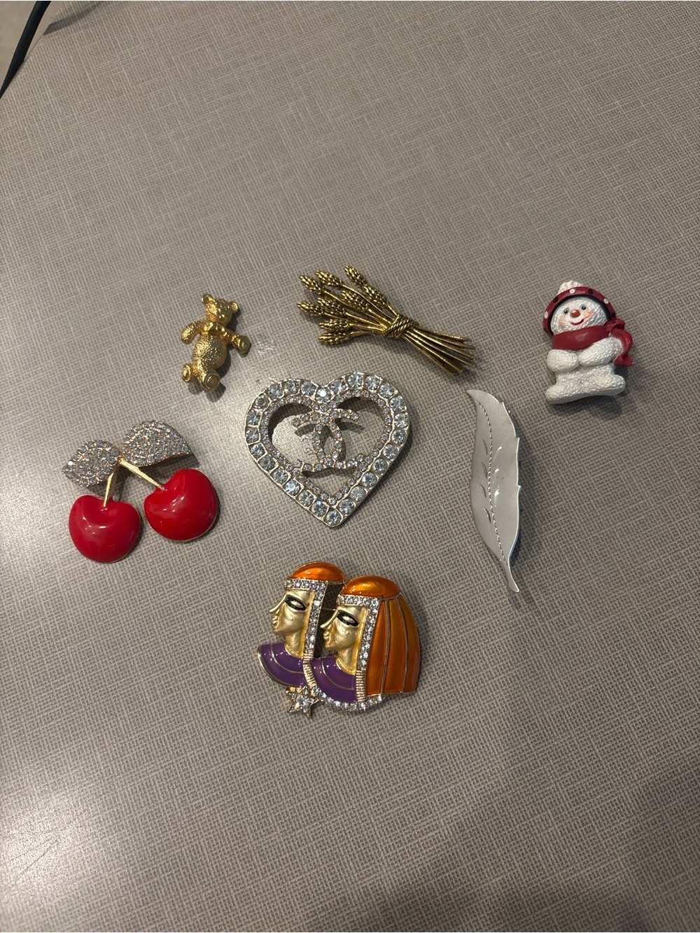 Vintage bundle cherry Y2k brooch